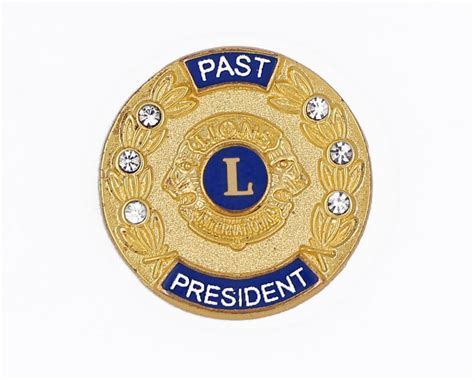 Class President Pin 的图像结果