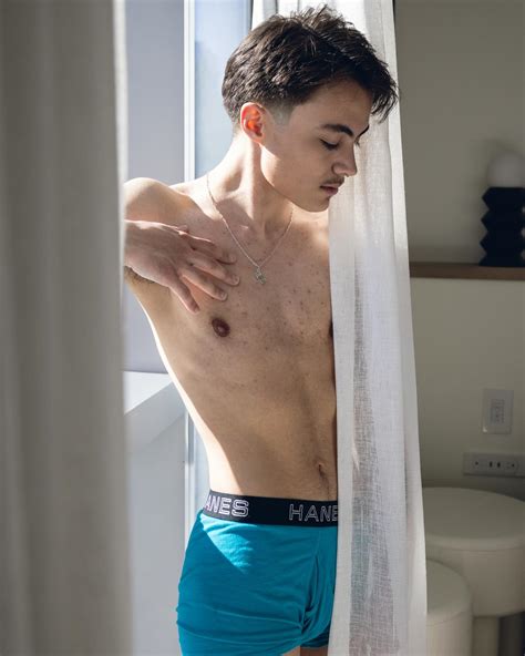 Joey Michaels (@jealous.joey) • Instagram photos and videos