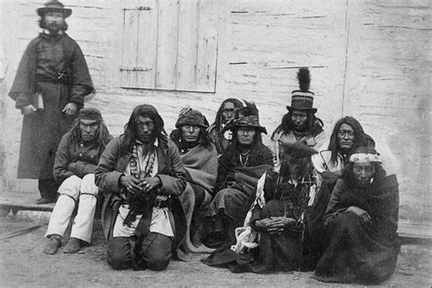 加拿大原始人图片-综合图片 土著人 装饰 服装,综合图片-加拿大原始人-图行天下素材网