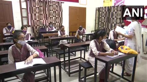 Punjab govt opens schools with COVID-19 protocols in place