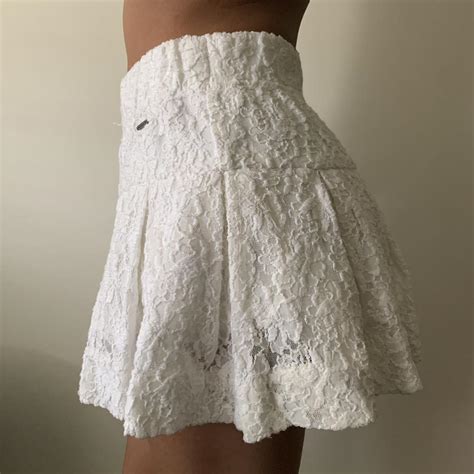 Abercrombie & Fitch White Lace Mini Skirt My all... - Depop