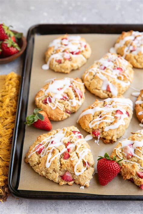 Almond Flour Strawberry Scones | Recipe | Strawberry scone recipe ...