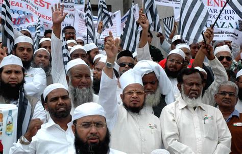 Members of Jamiatul Ulama holding a protest against Israel
