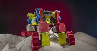 This Next-Gen Mars Rover “Remade the Wheel” to Outsmart Sand Traps