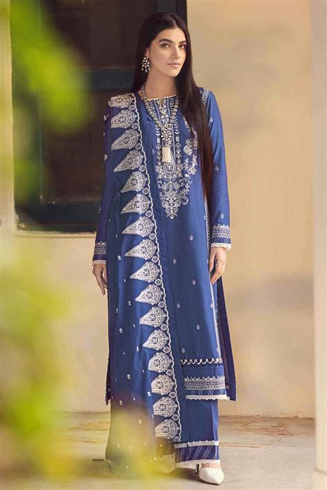 Gul Ahmed Summer 2022 · Essential 3PC Collection – 3PC Embroidered Law ...
