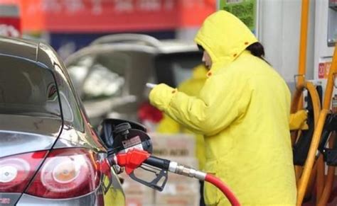 杭州92号汽油价格，浙江中石化92号汽油是乙醇汽油吗