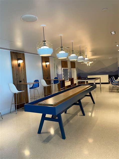 Denver Centurion Lounge Review - The Gallivanting Spoon