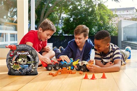 Игровой набор Zuru Smashers Monster Truck в ассортименте купить по цене ...