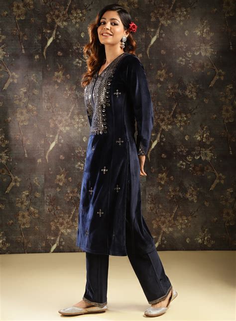 Navy Blue Embroidered Velvet Kurta Set for Women – Lakshita