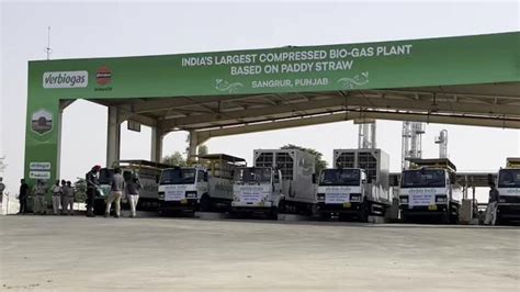 Hardeep Singh Puri inaugurates Asia's largest Compressed Bio Gas plant ...