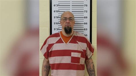 Officials: Escaped Carter County inmate believed to be in South Carolina