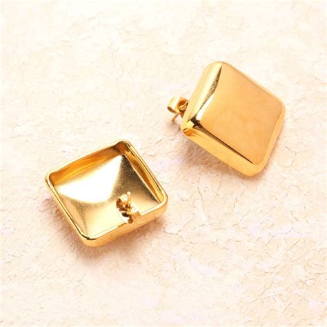 Geo Glow Studs – PALMONAS
