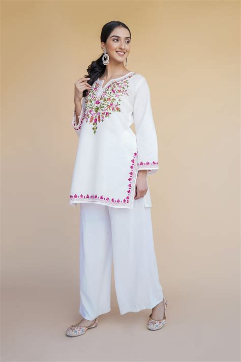 House Of Kari(Chikankari Clothing) - Kashmiri Aari Work Cotton Short ...