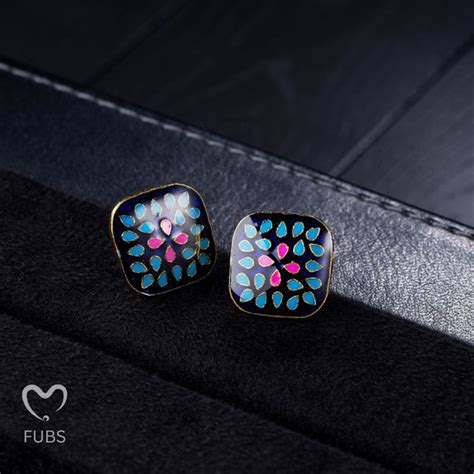 FUBS- Love is in the Ear!!