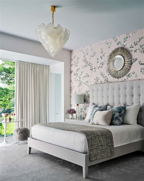Transform Your Space: Accent Walls with Wallpaper