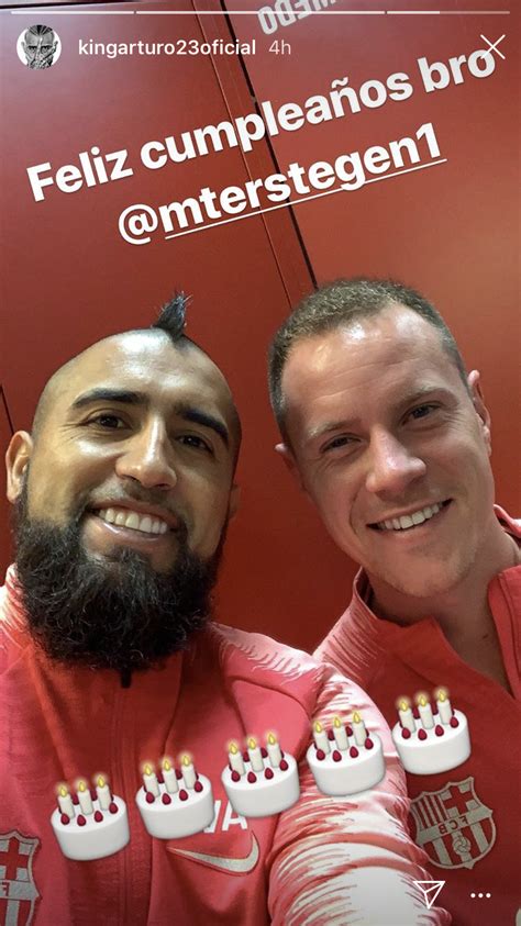 El cariñoso saludo de Arturo Vidal al viejo 'enemigo' de Claudio Bravo ...