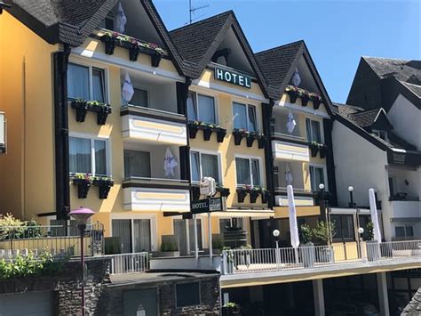 HOTEL TRAUMBLICK (Cochem) - Hotel Reviews, Photos, Rate Comparison ...