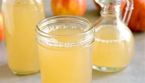 6 Effective Home Remedies To Treat Food Poisoning - lifeberrys.com