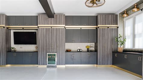 6 Garage Renovation Ideas That Boost the Value of Your Home ...