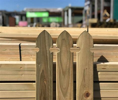 Gothic Top Fence Boards 90mm x 20mm x 0.9m - Woodstoc - Outside Made Better