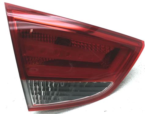 Genuine Hyundai 92405-2S000 Interior Lamp Assembly, Rear, Left: Amazon ...