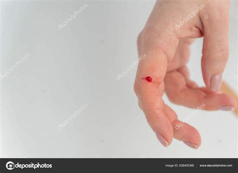 Real Hand Cut Images