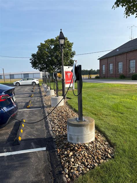 Nashua Airport | Nashua, NH | EV Station