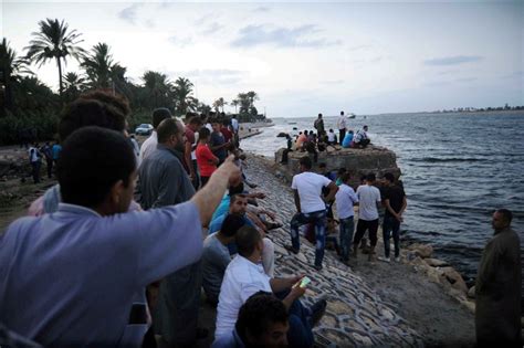 Teeming migrant boat sinks off Egypt - Photos,Images,Gallery - 49166