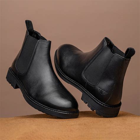 Men’s Boots | Stylish & Rugged Footwear – RedTape | Redtape