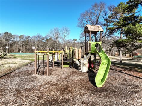 About Wildwood | Schools, Demographics, Things to Do - Homes.com