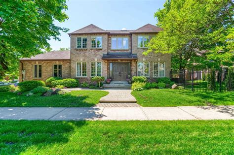 2899 Arlington Drive Oakville | Zolo.ca