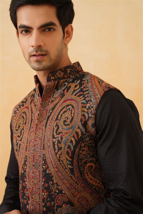 Black Kaani Jacquard Nehru Jacket with Kurta & Pant for Men Online ...