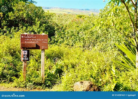 Maui Haleakala State Park Caution Signs Editorial Photography - Image of nature, hawaii: 51428162