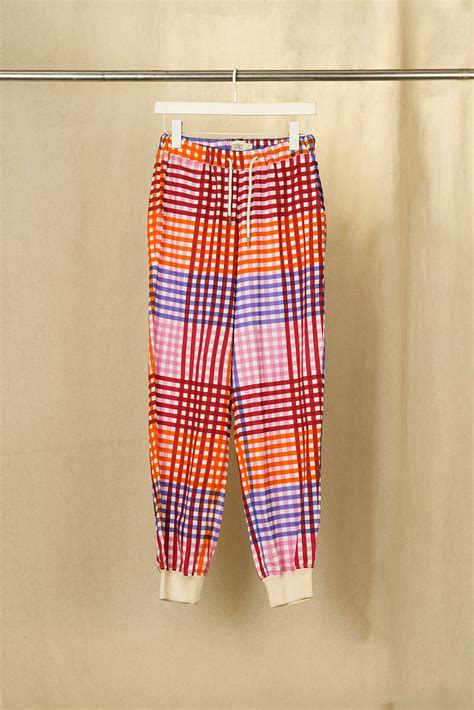 Ultra Berry Tapered Pants 147 - XS – NBNW India