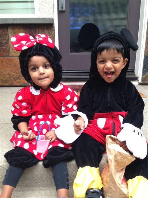 Twin Costume Ideas For Girls