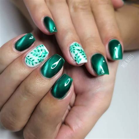 emerald nail gel