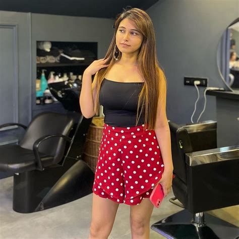 Pallavi Indian Instagram girl nude pics leaked along with some cleavage content in 2023 ...