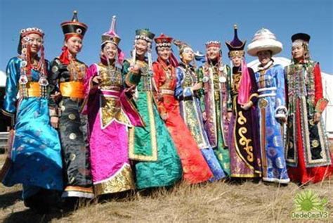 【乌拉特文化】霓裳 | 华丽的蒙古族头饰-草原元素---蒙古元素 Mongolia Elements