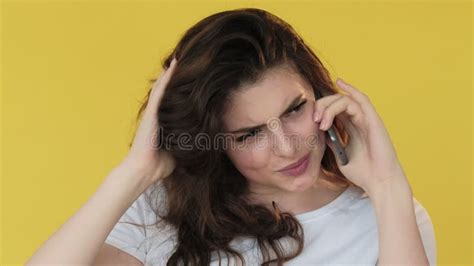 Angry Conversation 的图像结果