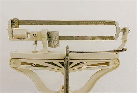 1910s Doctors' Medical Scale Mechanical Stand Up with Weights For Sale at 1stDibs | antique ...