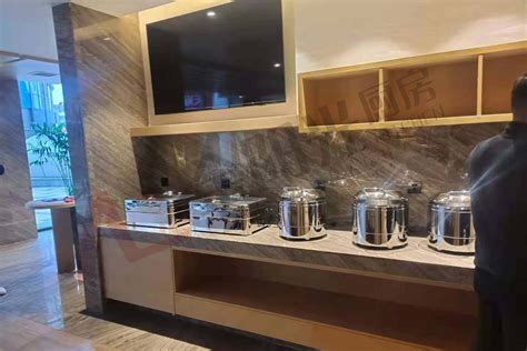 西安厨房改造装修橱柜效果图，高低台地板设计！ - 装修公司