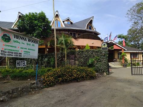 VIENNA WOODS HOLIDAY INN HOTEL (Nakuru) - Hotel Reviews, Photos, Rate ...