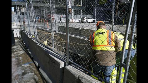 As police riot against protesters and journalists, Democratic governors ...