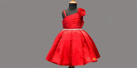 10 Dreamiest Christmas Dresses Ideas For Kid Girls – Mumkins