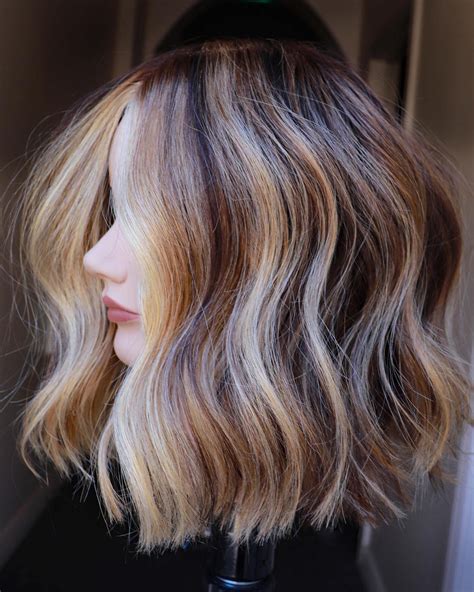 35 Chunky Highlight Hairstyles for a Bold and Beautiful Look - Hood MWR