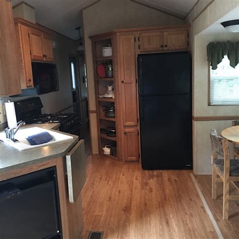 THOUSAND TRAILS CULTUS LAKE (Lindell Beach) - Campground Reviews ...