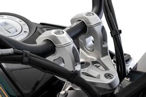 BMW R 1300 GS Ergonomics - ERGO+ Risers 38mm & 27mm Offset - Wunderlic ...