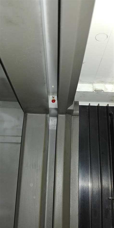 極低耗材的POIEMA空氣清淨機(靜電集塵)兩年多的經驗分享，補發生級拆解、更換鎢絲手法、銅柱鏽蝕裝況處理 - Mobile01