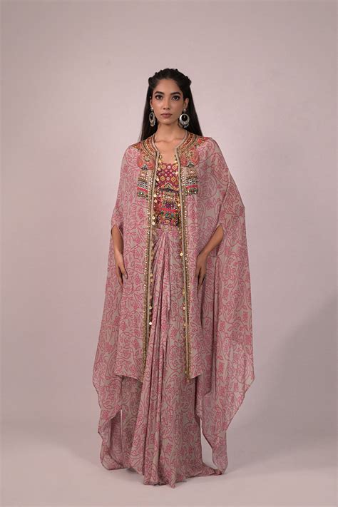 Beautiful crop top with drape skirt and cape – Diantha Official
