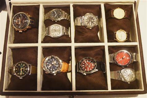 Photo Album - The Revolver Club